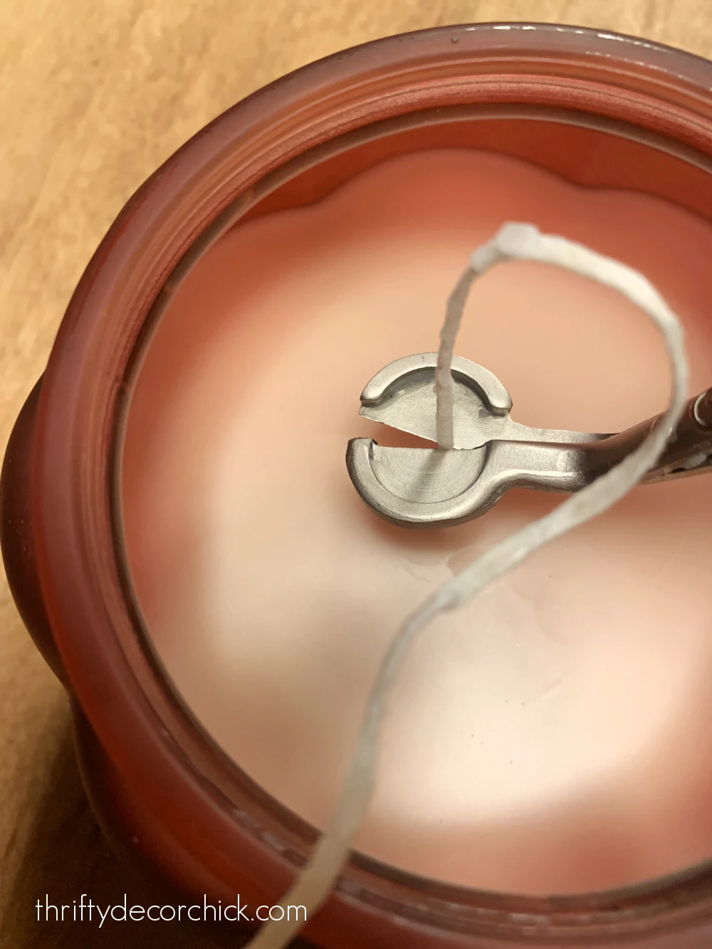 wick cutter